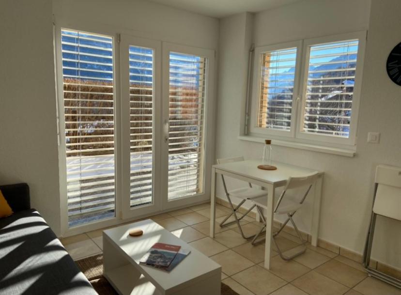 Bellevue Vex Apartment Bagian luar foto